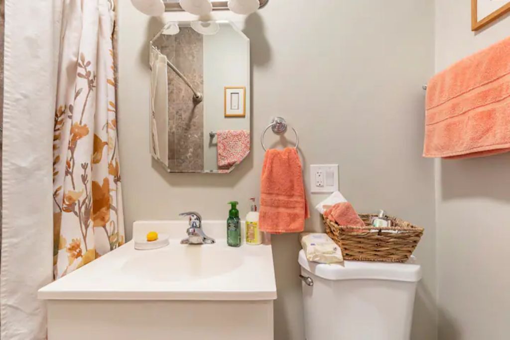 Photo of Bathroom in West Ridge