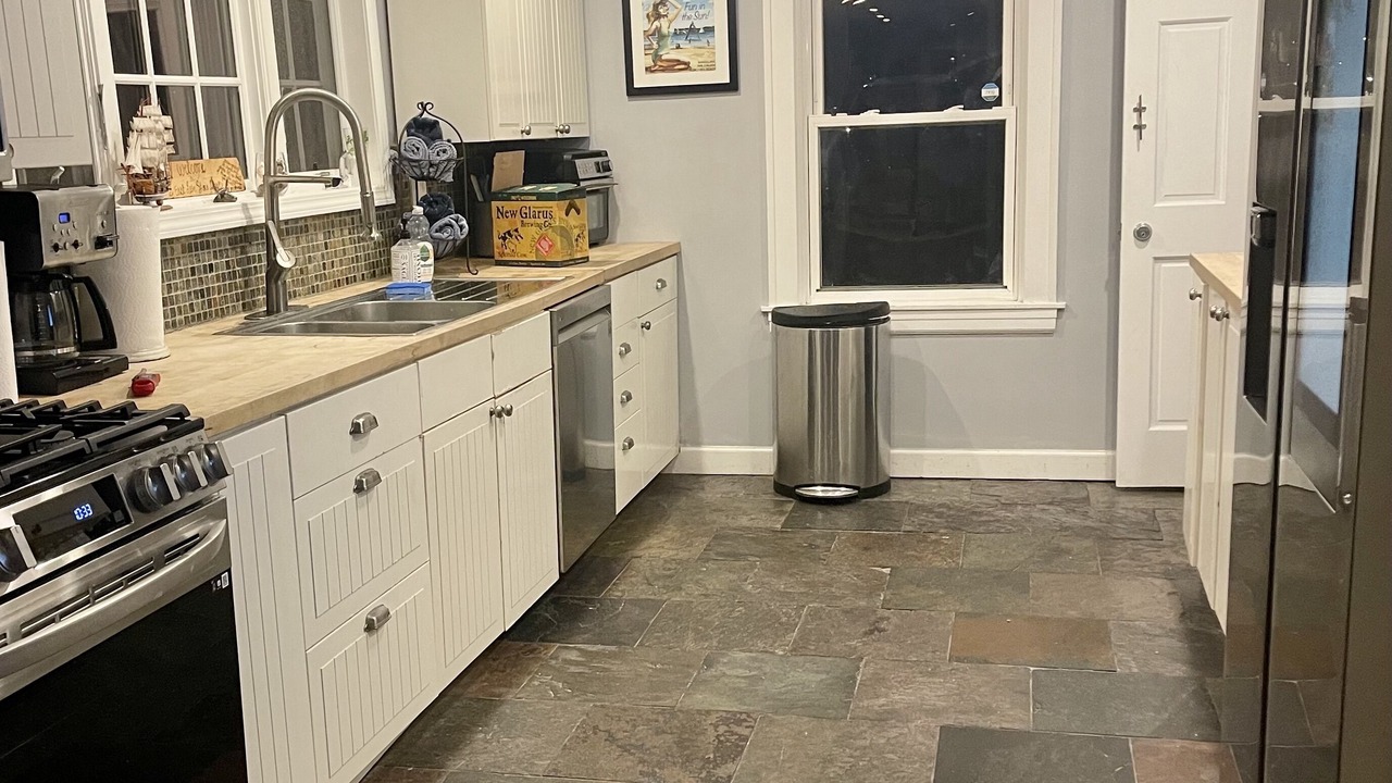 Photo of Kitchen in Round Lake