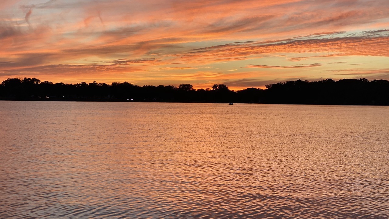 Photo of Others in Round Lake