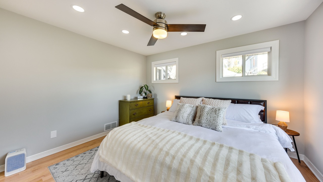 Photo of Bedroom in Fox Lake