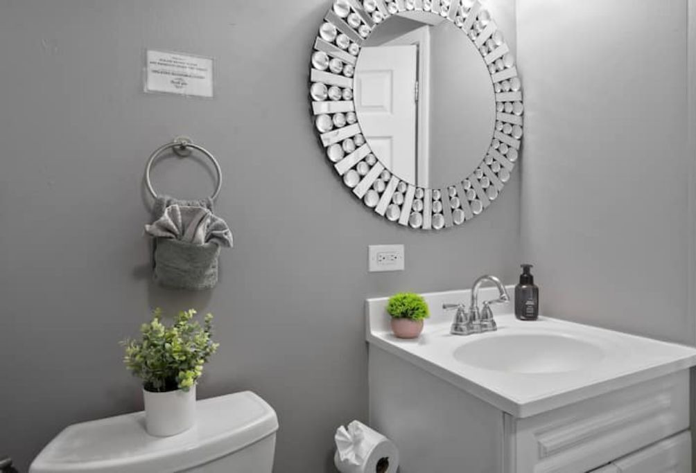 Photo of Bathroom in Belmont Cragin