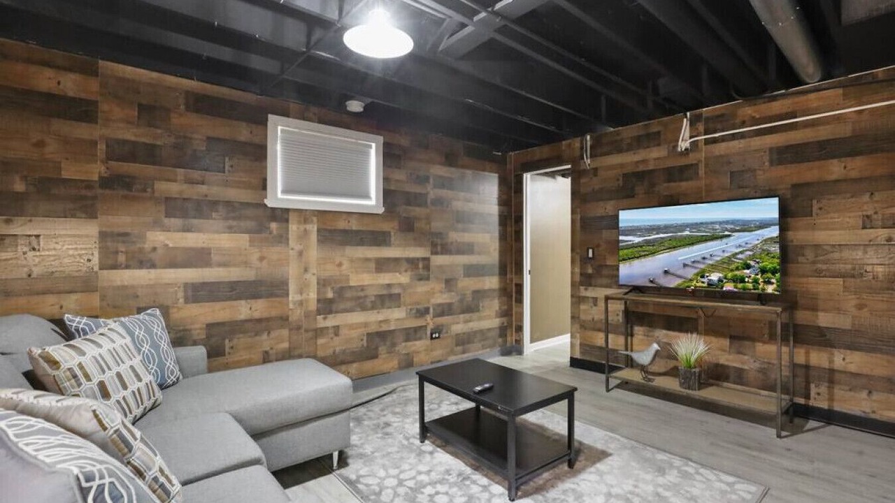 Photo of Livingroom in St. Charles