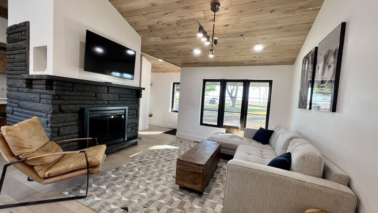 Photo of Bedroom in Orange Prairie