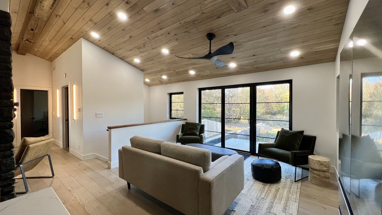 Photo of Bedroom in Orange Prairie
