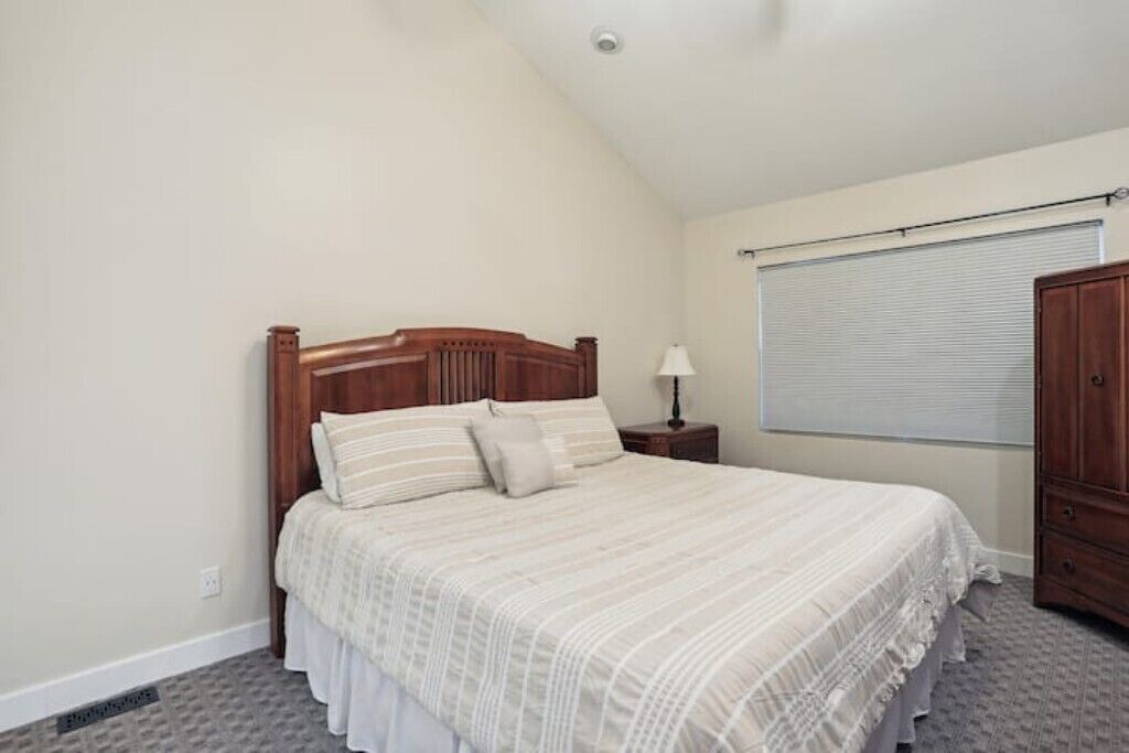 Photo of Bedroom in Savoy