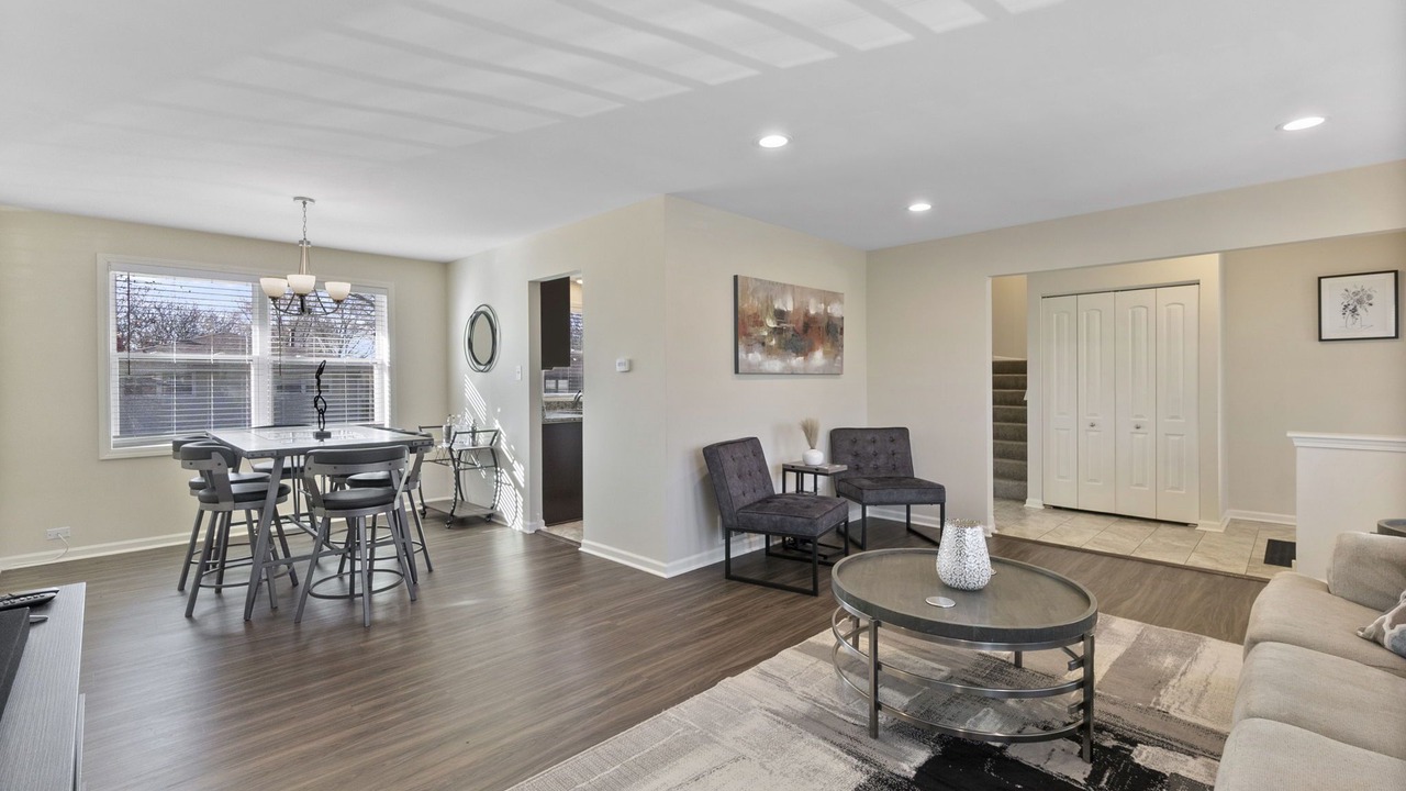 Photo of Livingroom in Matteson