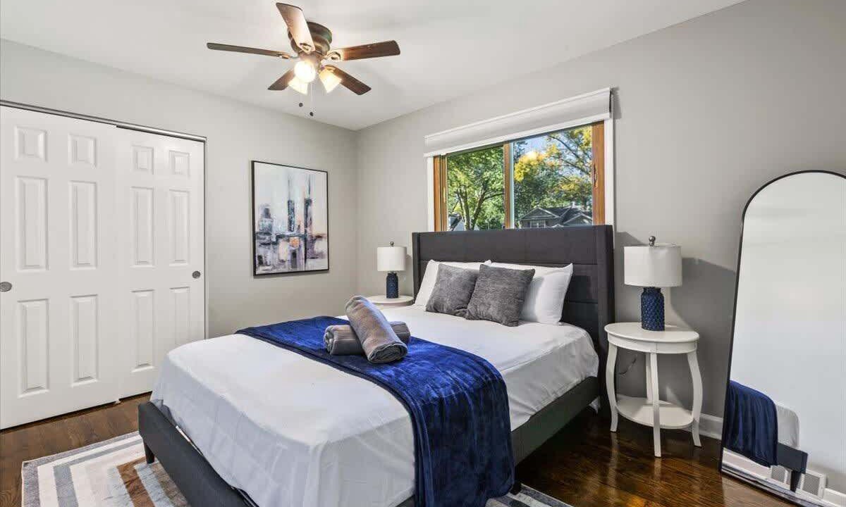 Photo of Bedroom in Fox Valley