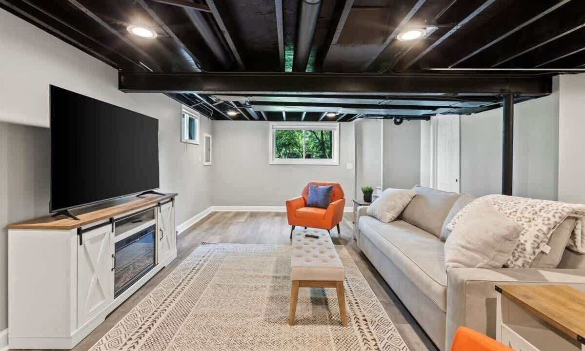 Photo of Livingroom in Fox Valley