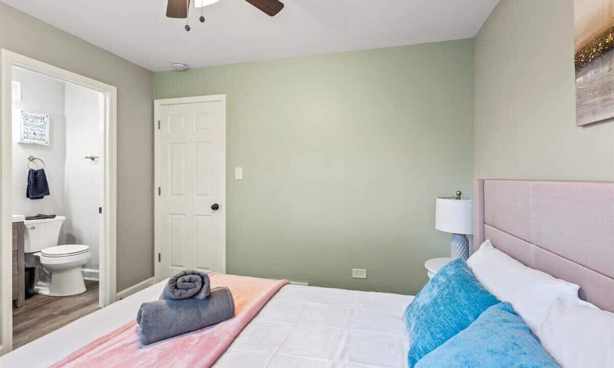 Photo of Bedroom in Fox Valley