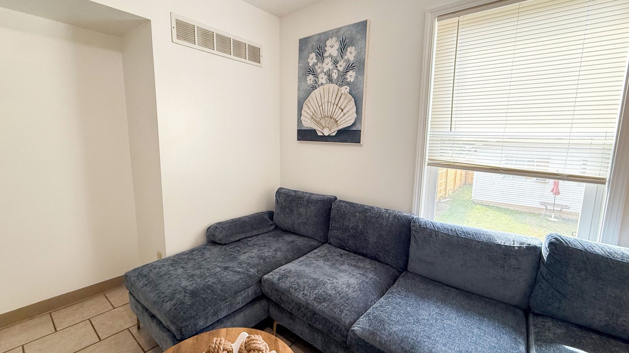 Photo of Livingroom in Macomb