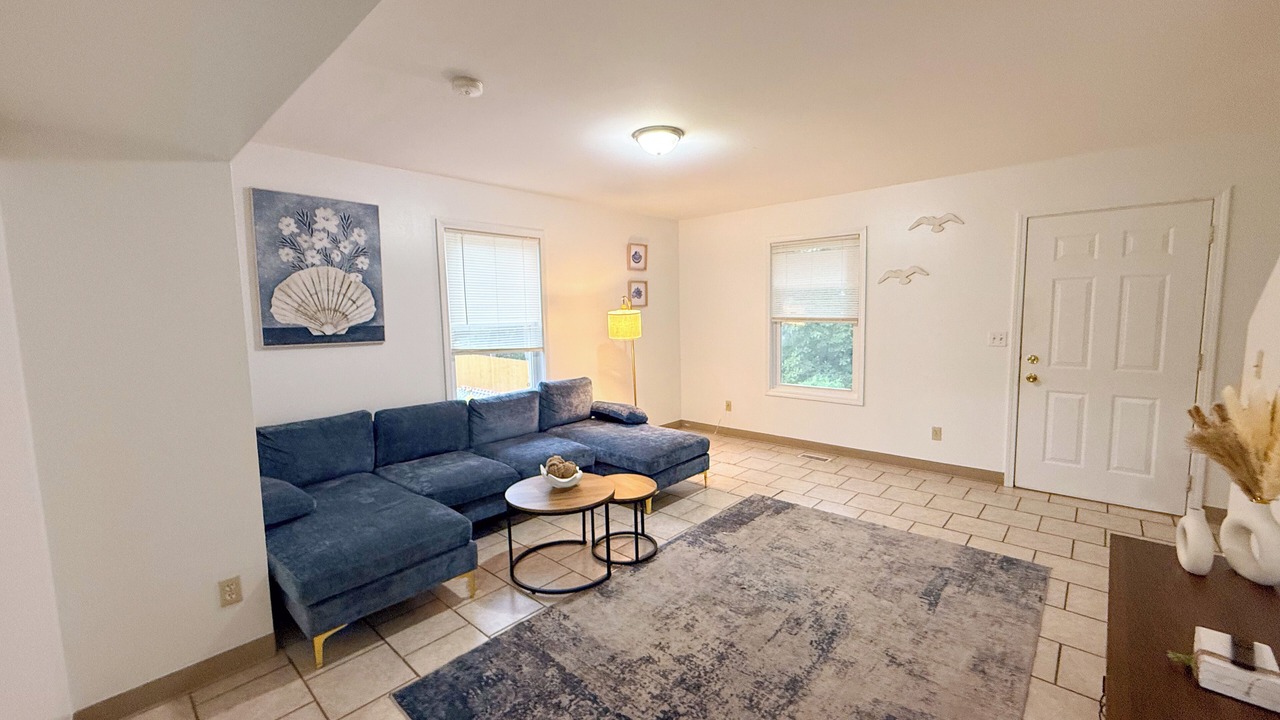 Photo of Livingroom in Macomb