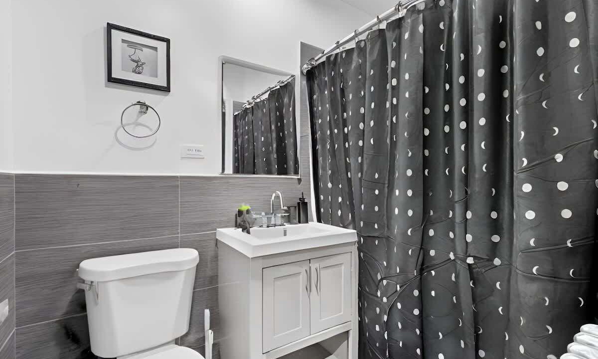 Photo of Bathroom in Chicago