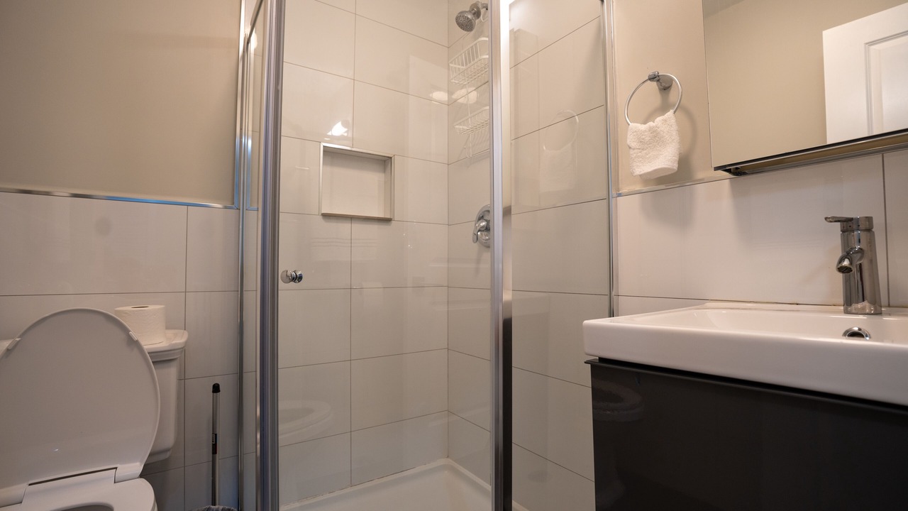Photo of Bathroom in Hyde Park