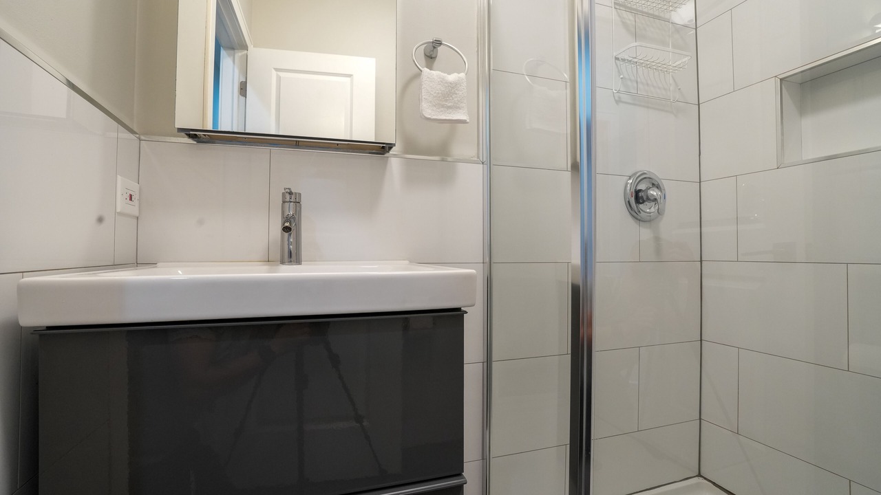 Photo of Bathroom in Hyde Park
