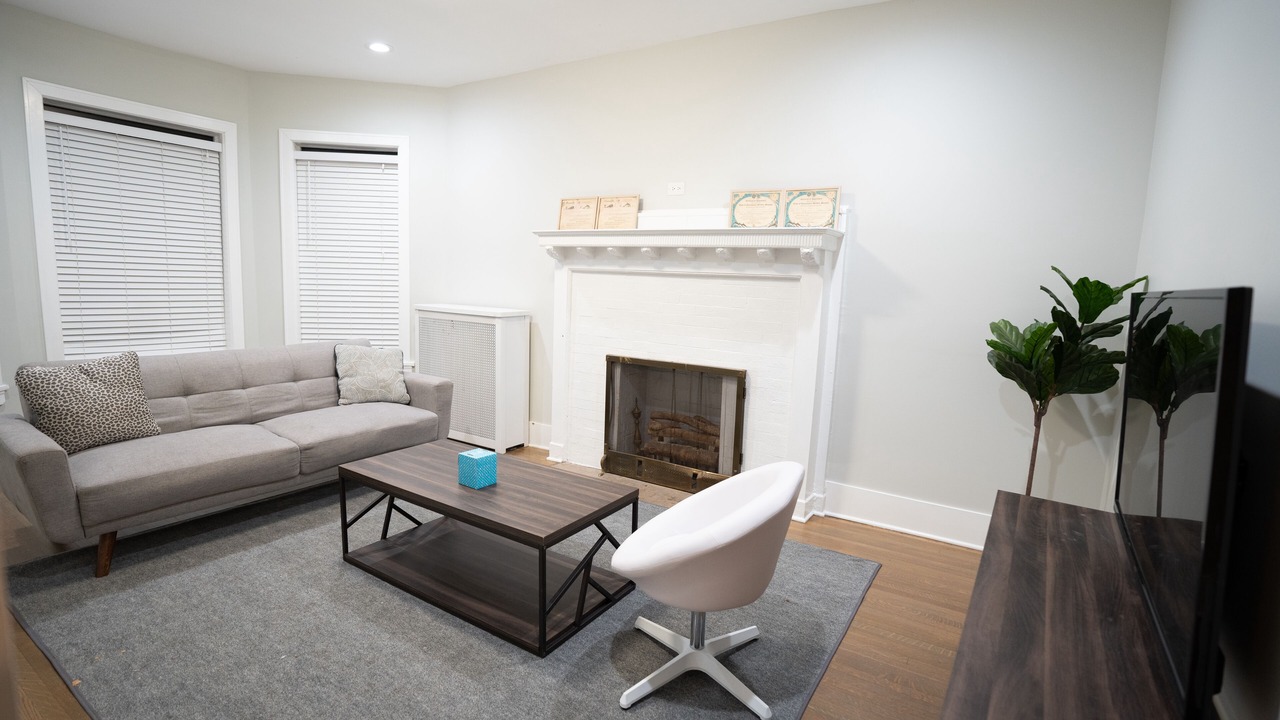 Photo of Livingroom in Hyde Park