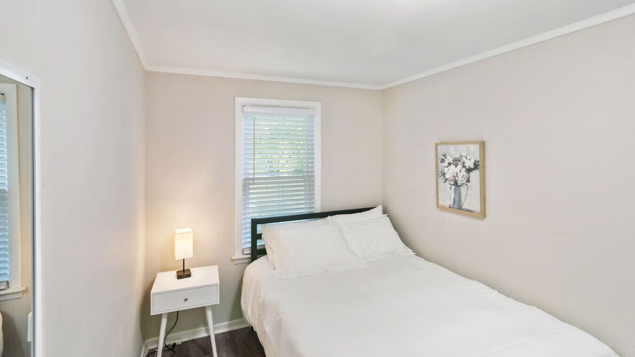 Photo of Bedroom in Libertyville