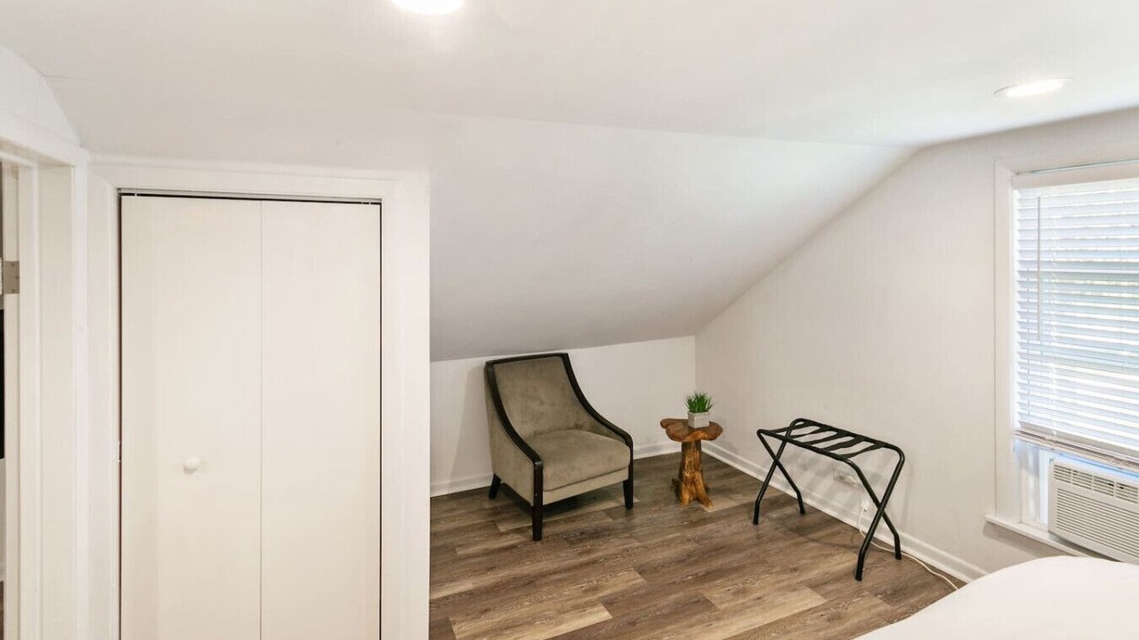 Photo of Bedroom in Libertyville