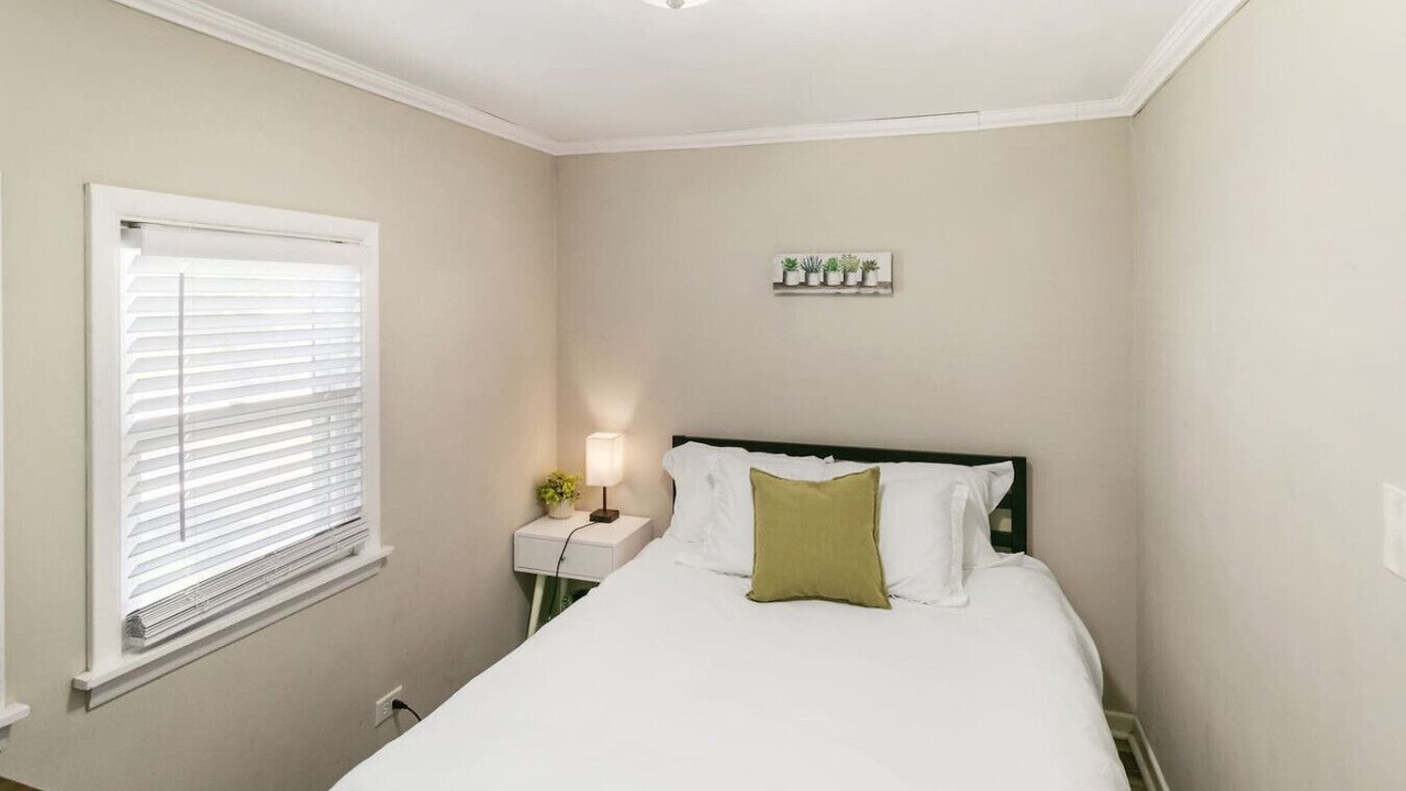 Photo of Bedroom in Libertyville