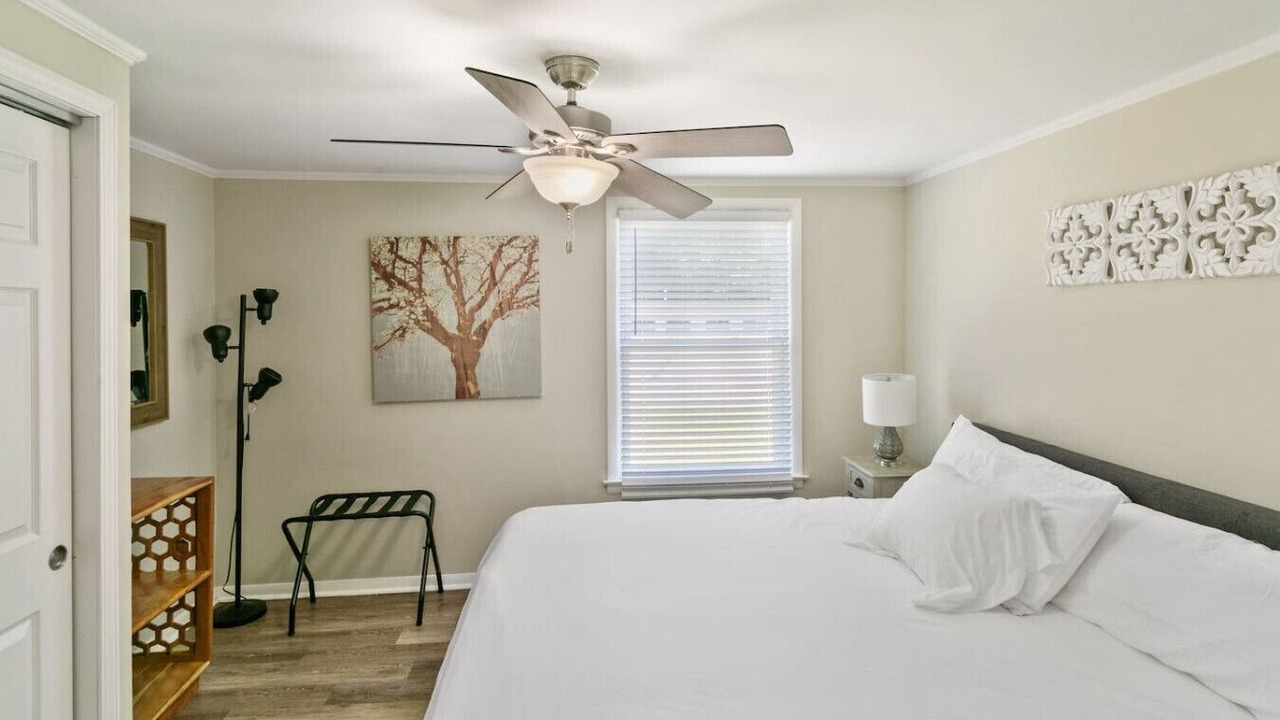 Photo of Bedroom in Libertyville