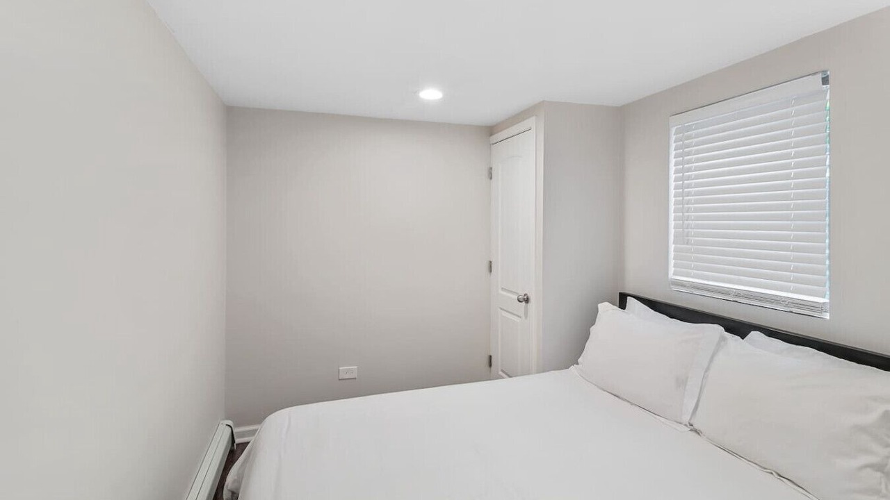Photo of Bedroom in Libertyville