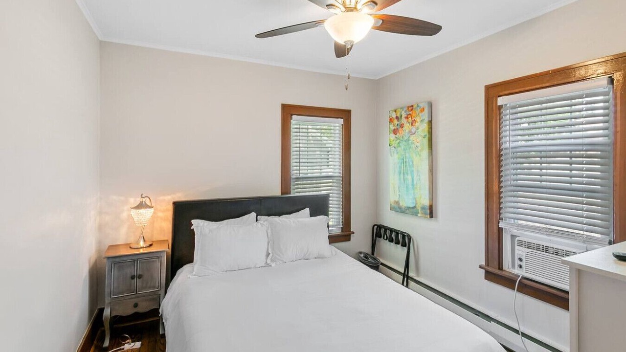 Photo of Bedroom in Libertyville