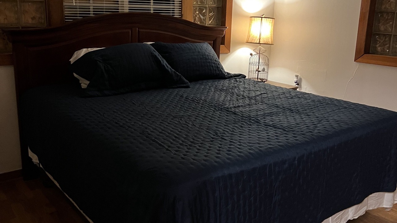 Photo of Bedroom in Benton