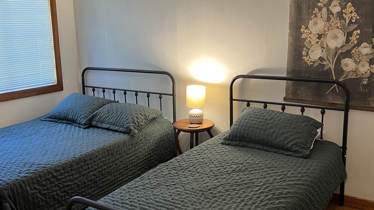 Photo of Bedroom in Benton
