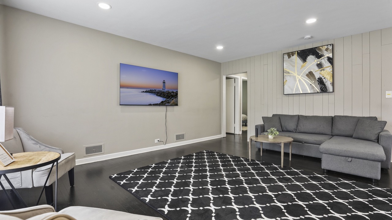 Photo of Bedroom in Des Plaines