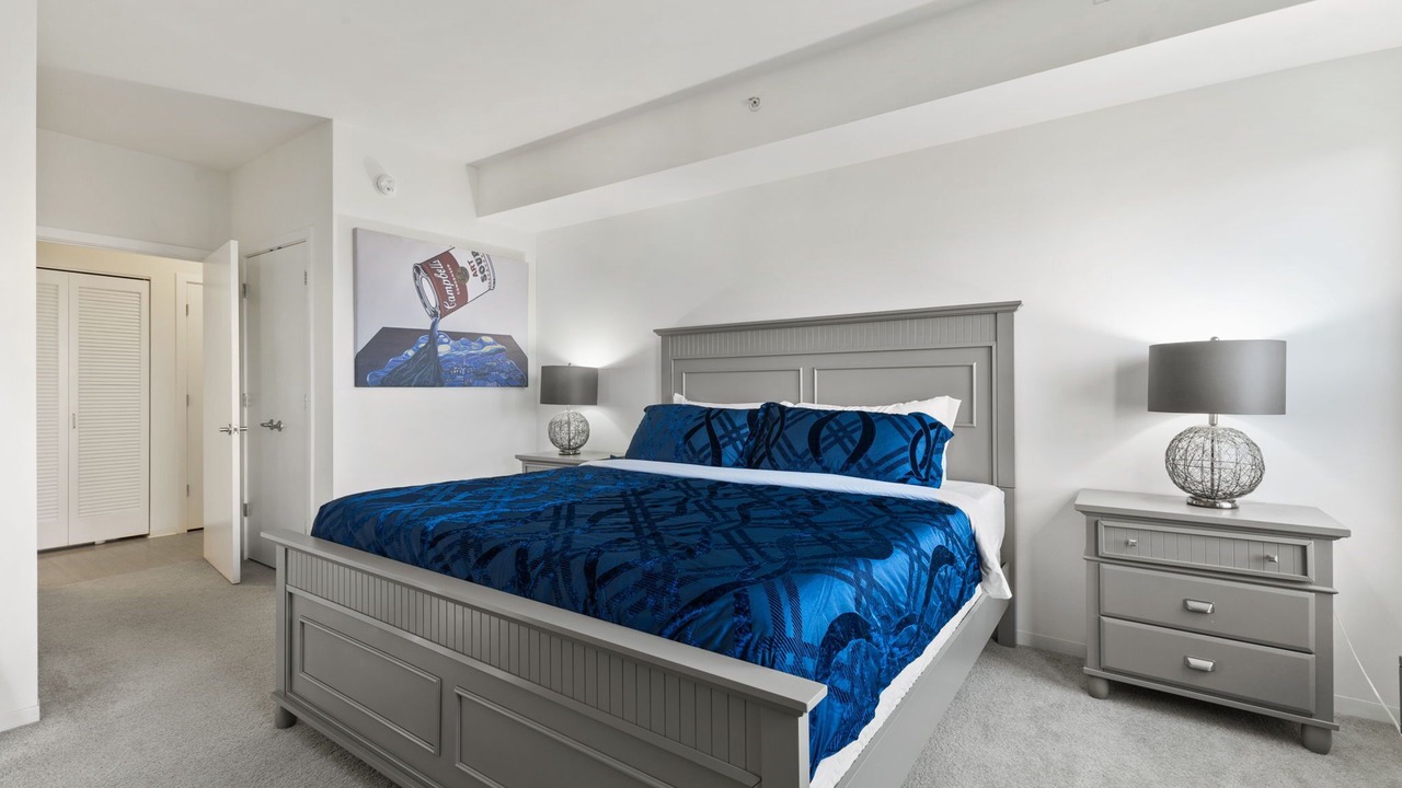 Photo of Bedroom in Evanston