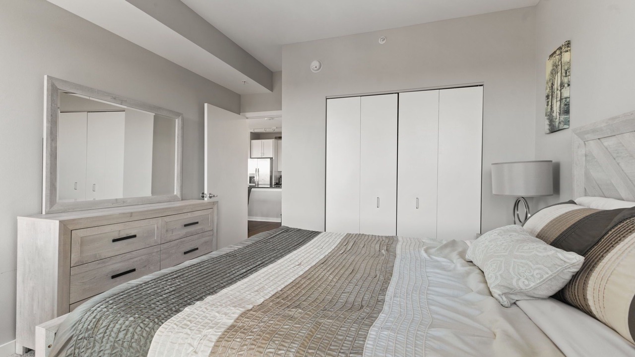 Photo of Bedroom in Evanston