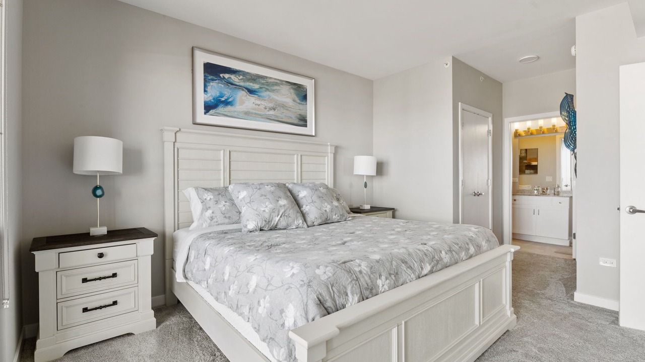 Photo of Bedroom in Evanston