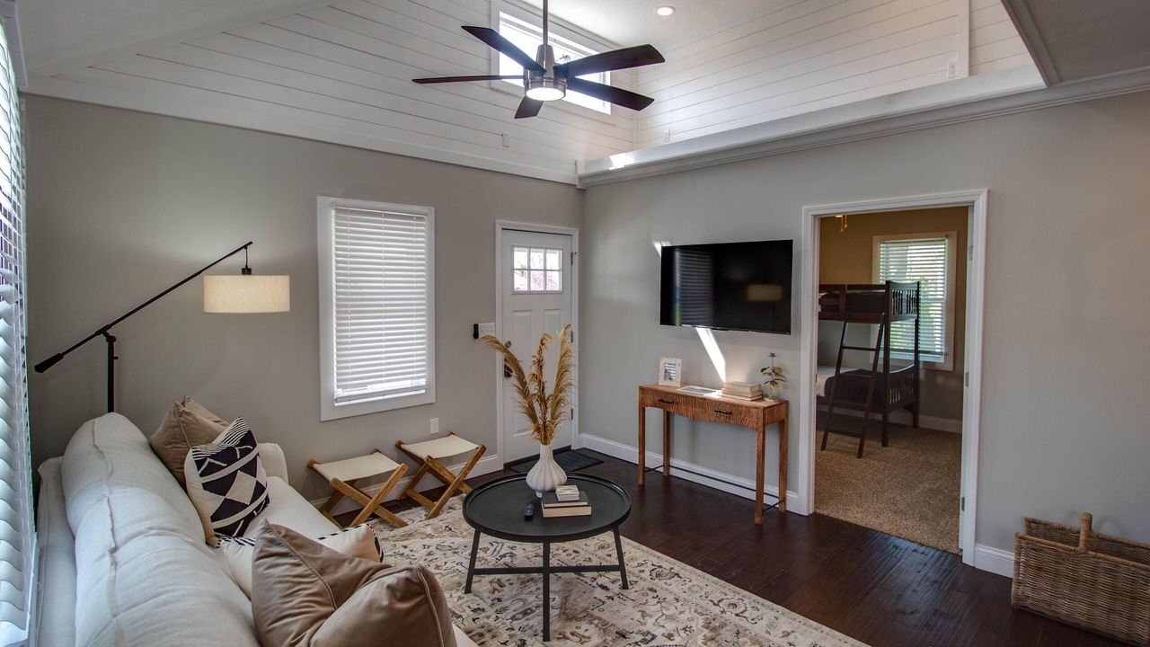 Photo of Bedroom in Carlinville