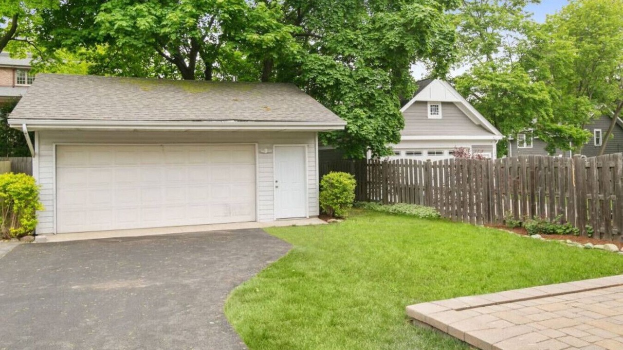 Photo of Outdoor in Libertyville