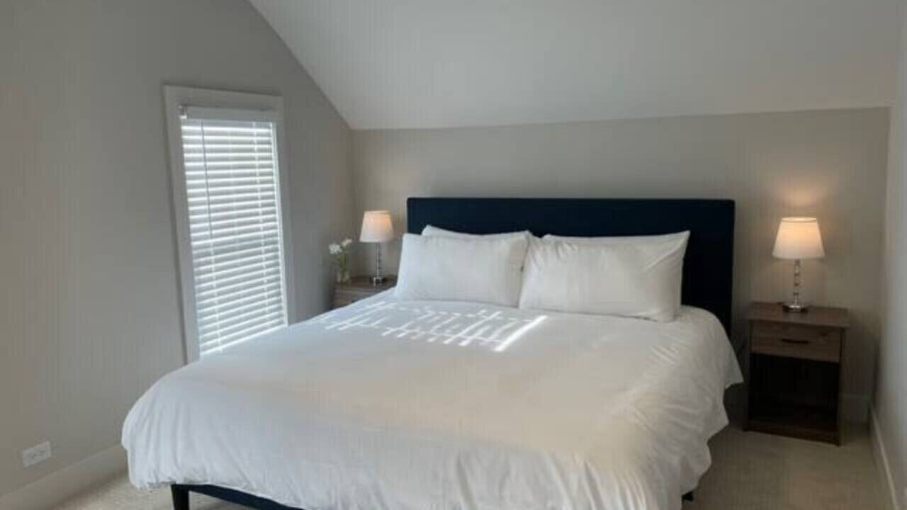 Photo of Bedroom in Libertyville