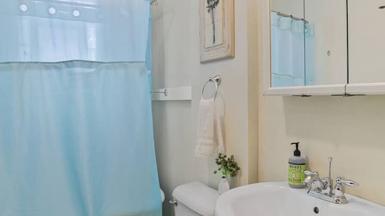 Photo of Bathroom in Waukegan