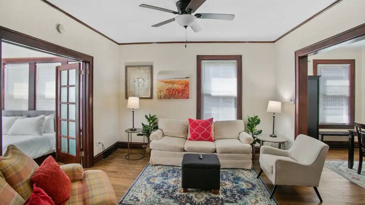 Photo of Livingroom in Waukegan