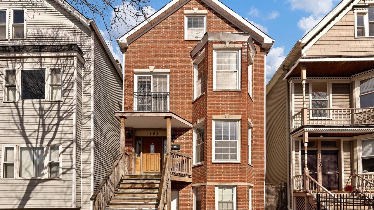 Photo of Outdoor in Lakeview