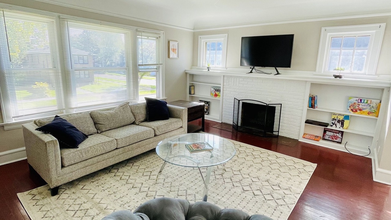 Photo of Livingroom in Waukegan