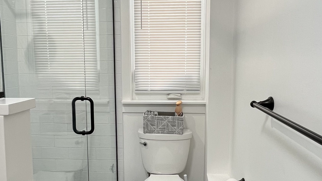 Photo of Bathroom in DeKalb