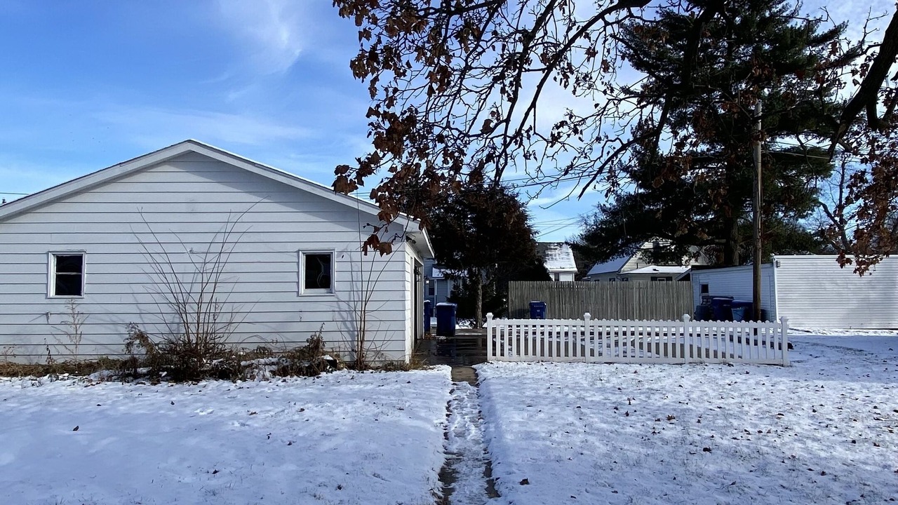 Photo of Outdoor in DeKalb