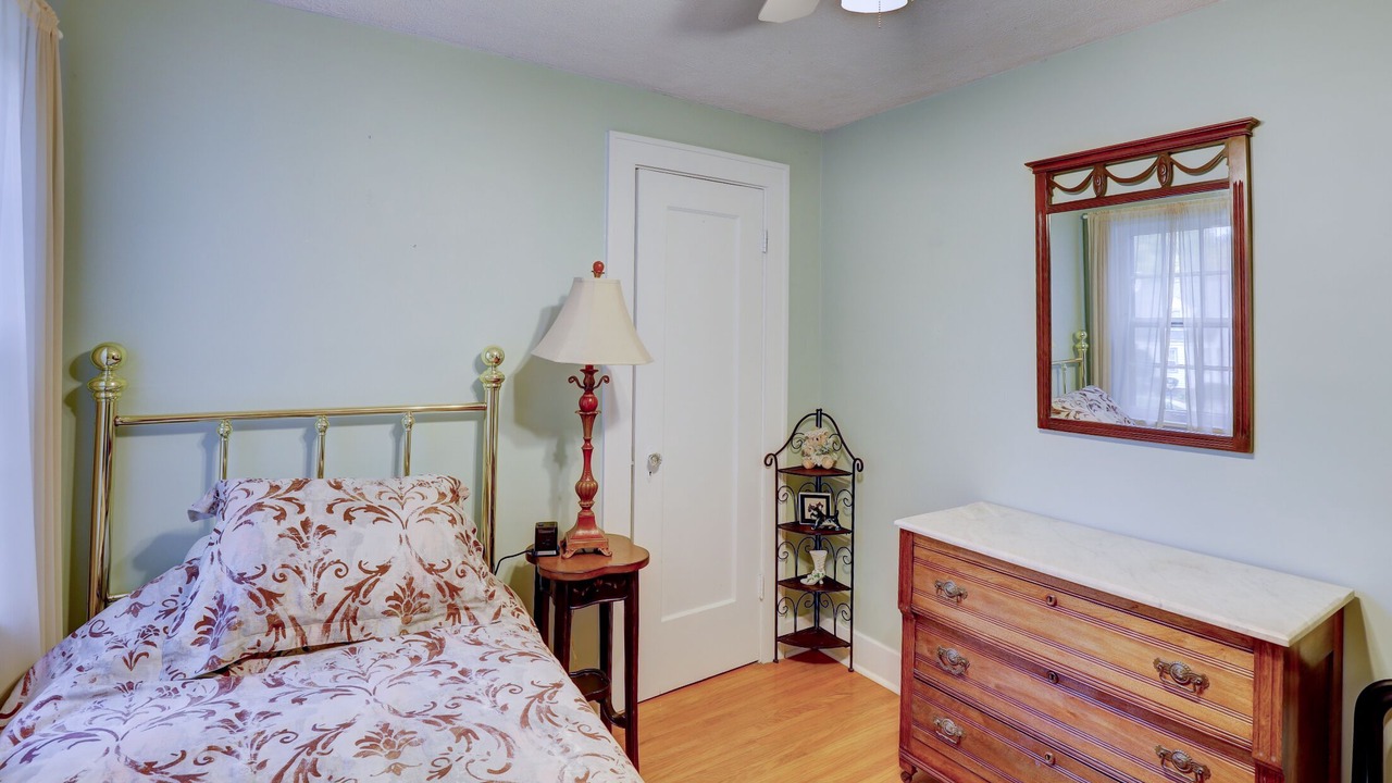 Photo of Bedroom in Decatur