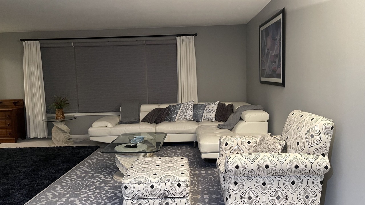 Photo of Livingroom in Itasca