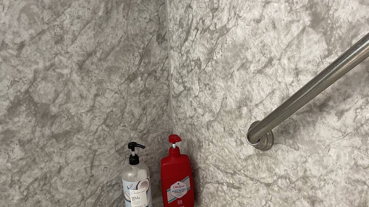 Photo of Bathroom in Itasca
