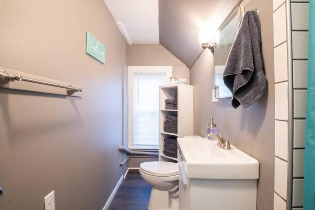 Photo of Bathroom in Metamora