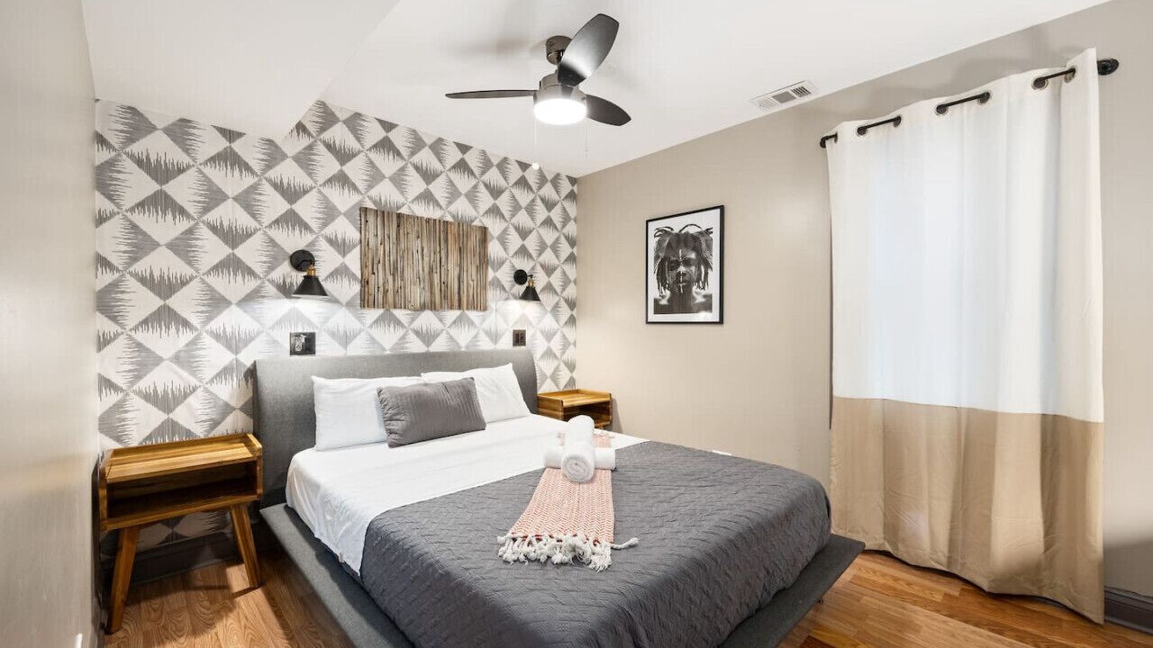 Photo of Bedroom in Bronzeville