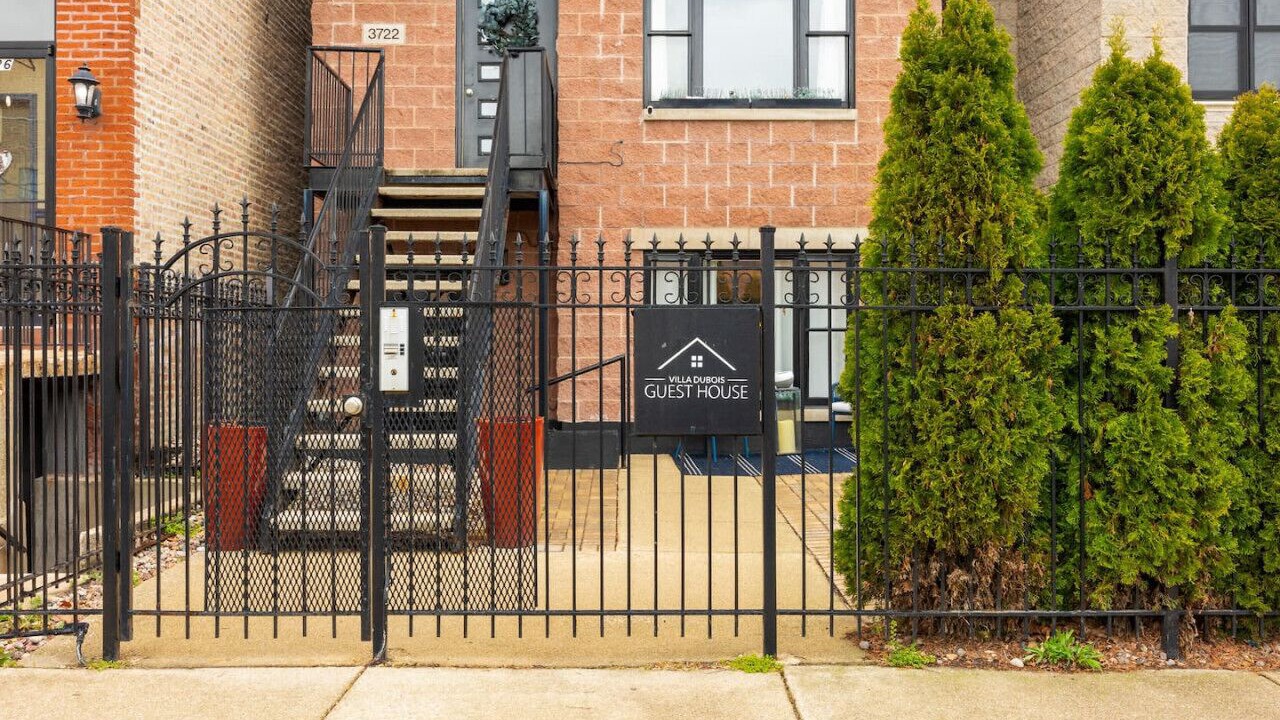 Photo of Others in Bronzeville