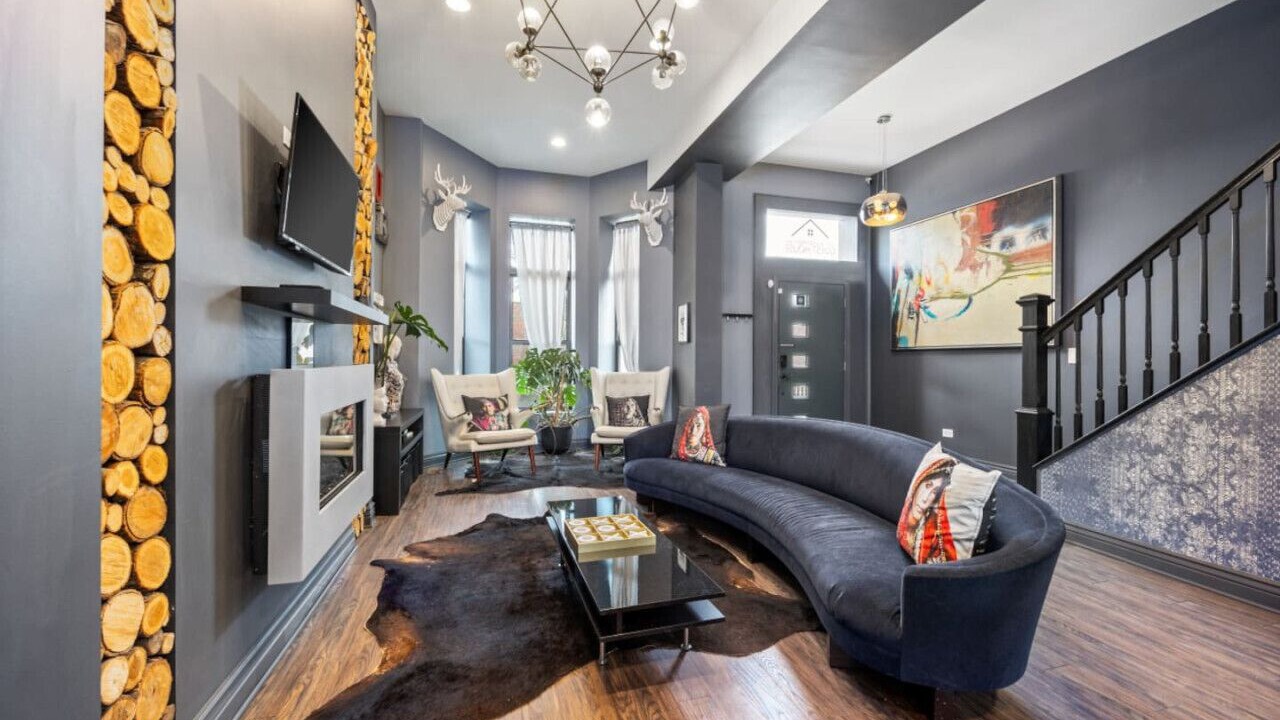 Photo of Livingroom in Bronzeville