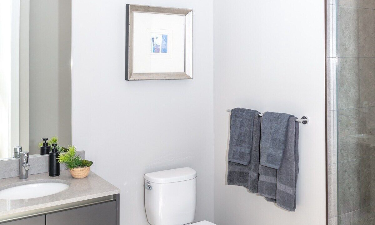 Photo of Bathroom in Near North Side