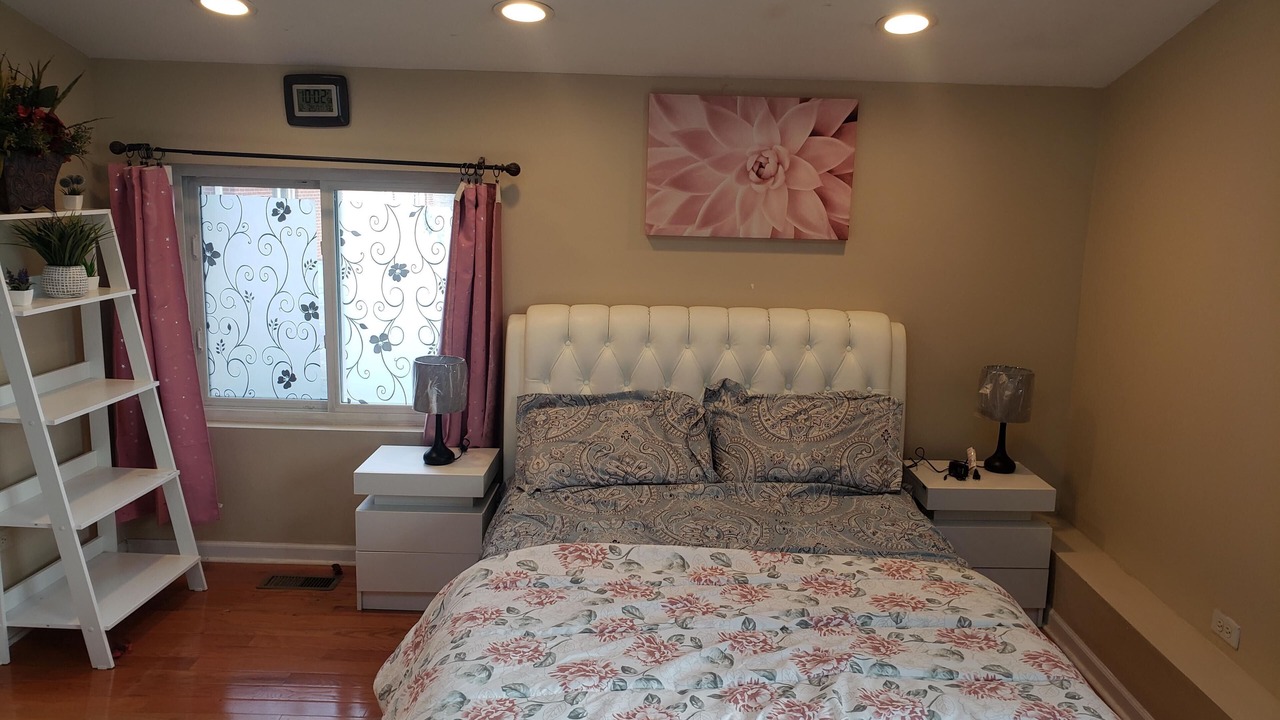 Photo of Bedroom in Oak Forest