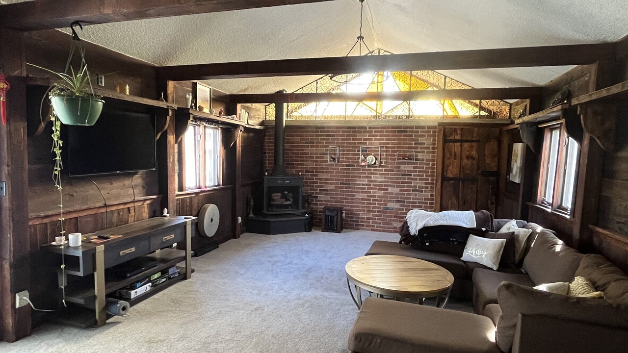 Photo of Livingroom in Kaneville